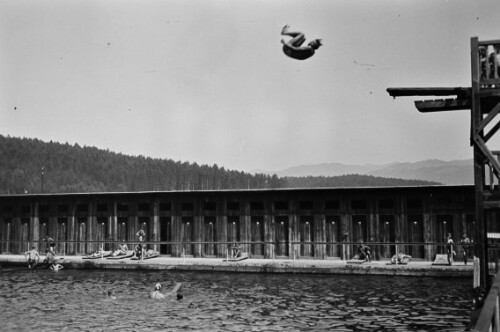 Im Schwimmbad in der Felsenau