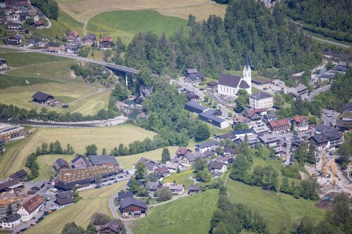 [Egg, Zentrum, Kirche]