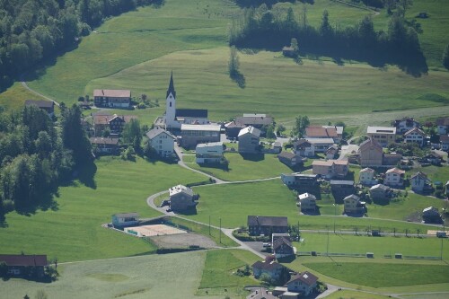 [Riefensberg - Dorfzentrum, Fußballplatz]