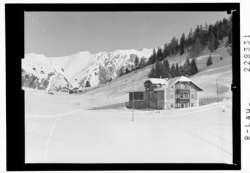 [Padaun / Gasthaus Larcherhof gegen Ulfenspitze / Tirol]