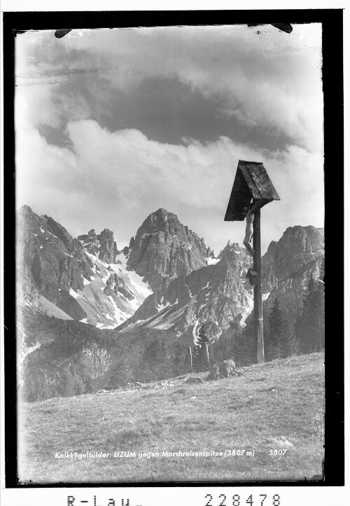 Lizum gegen Marchreisenspitze (3807 m) : [Axamer Lizum - Marchreisenspitze 2623 m]