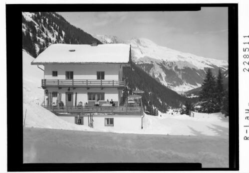 [Gasthof Waldfrieden bei Praxmar im Lüsenstal gegen Rosskogel Tirol]