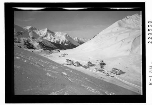 [Kühtai gegen Karlesspitzen und Grieskogel / Tirol]