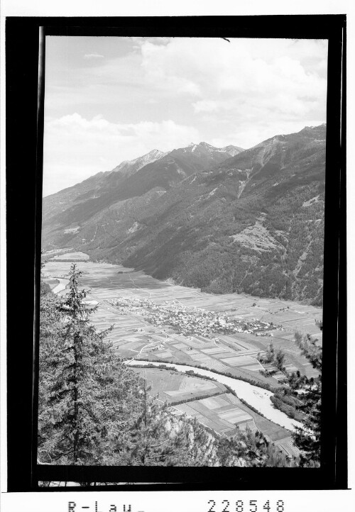 [Blick auf Silz mit Hocheder - Rietzer Grieskogel und Kreuzjochkogel / Tirol]