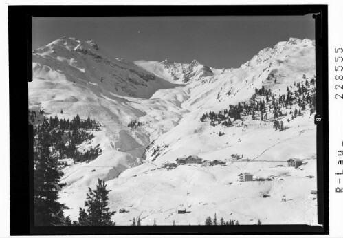 [Praxmar im Lüsenstal gegen Oberstkogel und Zischgelesspitze Tirol]