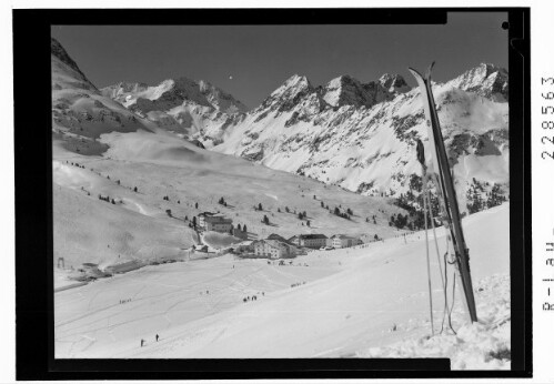 [Kühtai gegen Hohe Wasserfalle und Acherkogel / Tirol]