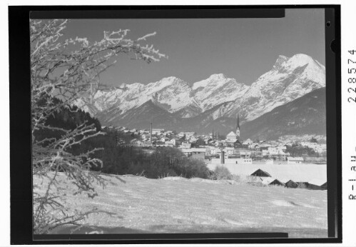 [Inzing gegen Mieminger Gebirge / Tirol]