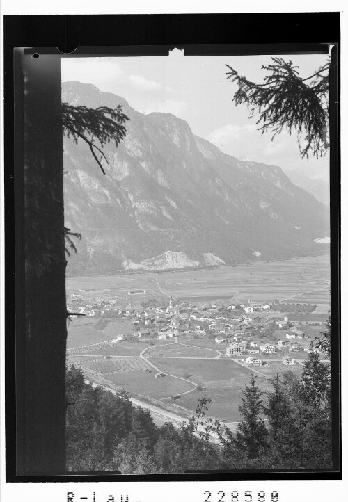 [Kematen gegen Hechenberg und Bettelwurf / Tirol]