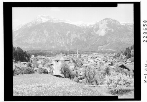 [Brixlegg im Unterinntal gegen Rofangruppe / Tirol]