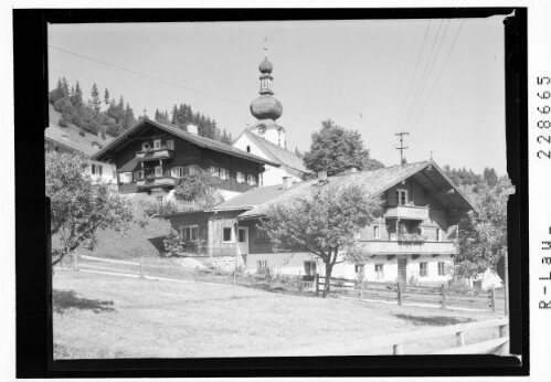 [Dorfmotiv aus Auffach in der Wildschönau / Tirol]