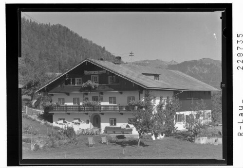 [Gasthof Haaser in Aschau bei Brandenberg gegen Hinteres Sonnwendjoch / Tirol]