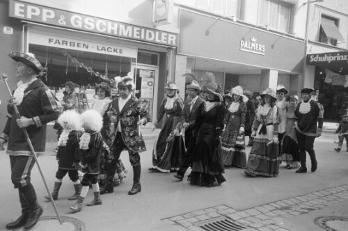 Bregenzer Fasching 1980, Absetzung des Bürgermeisters und Faschingsprinz Ritschi Huber mit Gefolge