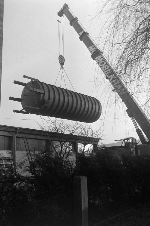 Transport eines Kessels der Firma Jakob Sutterlüty in Hard nach Herisau