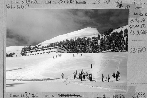 [Kanzelwandhaus gegen Fellhorn / Stillachtal]