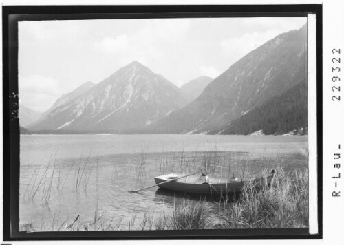 [Heiterwangersee gegen Spieß und Keiljoch / Ausserfern / Tirol]