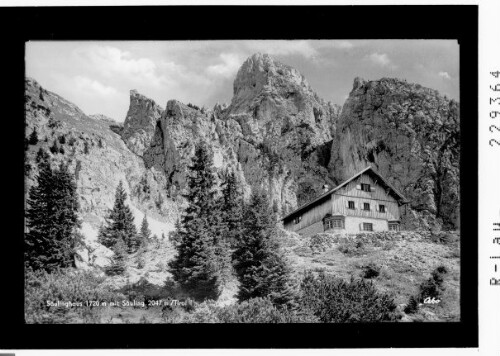 Säulinghaus 1720 m mit Säuling 2047 m / Tirol