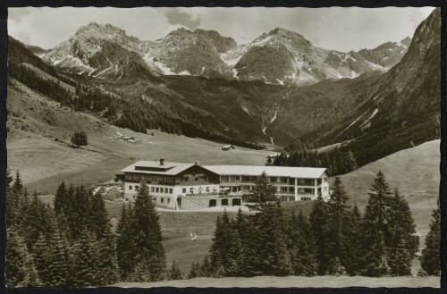 [Mittelberg] : [Mittelberg / Kleinwalsertal, 1218 m Alpenhof Wildental mit Fiderepaß 2070 m, Schafalpenköpfen 2320 m u. Wildental-Wasserfall ...]