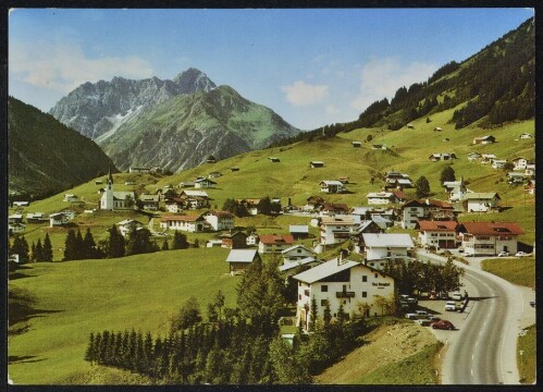 [Mittelberg Hirschegg] : [8985 Hirschegg / Kleinwalsertal, 1124 m mit Widderstein 2536 m und Bärenkopf 2080 m ...]