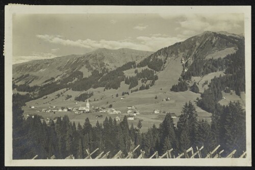 [Mittelberg Riezlern] : [Riezlern (1100 m) mit Fellhorn ...]