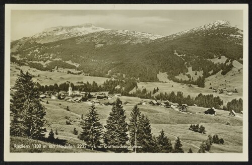 [Mittelberg] Riezlern 1100 m mit Hochifen 2232 m und Gottesackerplateau