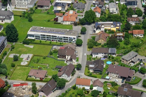 [Feldkirch-Gisingen, Kirche, Friedhof]