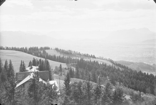 Blick von der Pfänderspitze ins Rheintal