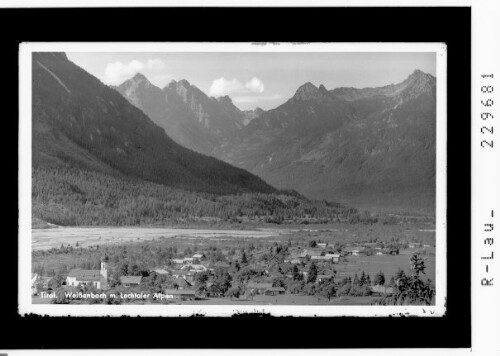 Tirol / Weissenbach mit Lechtaler Alpen : [Weissenbach im Ausserfern gegen Allgäuer Alpen mit Hornbachkette und Stallkarspitze]