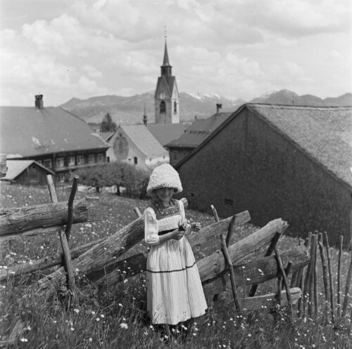 Ilse Beer in der Schwarzenberger Tracht