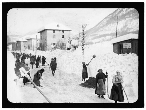 K. k. Standschützen-Bataillon Bezau, Schneeschauflerinnen in Bondo