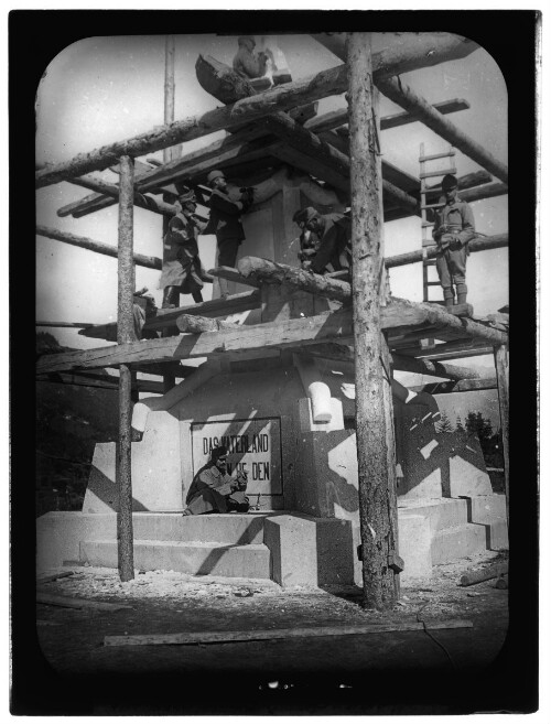 K. k. Standschützen-Bataillon Bezau, Monumentbau beim Soldatenfriedhof Bondo