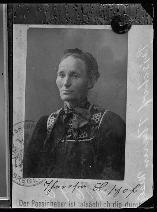 Theresia Bischof aus Mellau