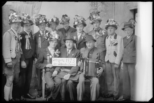 Spielbuben des Jahrgangs 1923, Lingenau