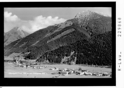 Häselgehr / Tirol mit Lichtspitze 2357 m