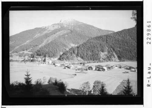 [Häselgehr im Lechtal gegen Lichtspitze / Ausserfern / Tirol]