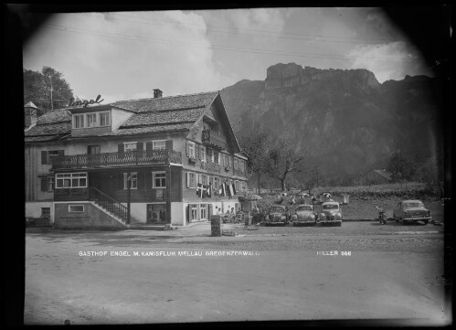 Gasthof Engel mit Kanisfluh, Mellau Bregenzerwald