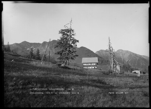 Alpengasthaus Neuhornbach 1700 M. Kreuzmandl 1975 M und Grünhorn 2042 M