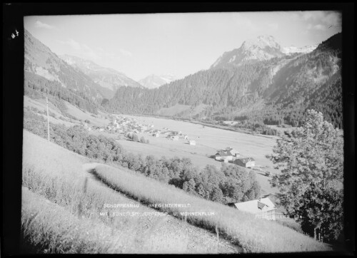 Schoppernau Bregenzerwald mit Künzelspitze, Juppenspitze und Mohnenfluh