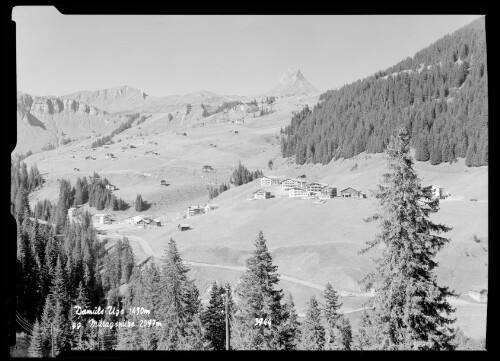 Damüls-Uga 1450 m gg. Mittagspitze 2097 m