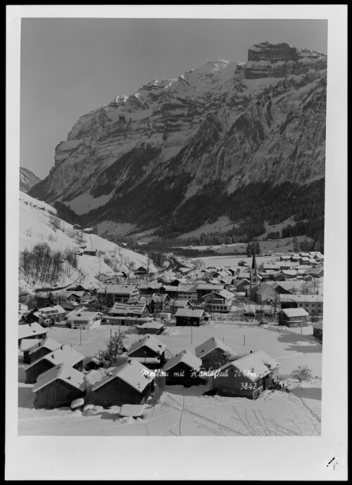 Mellau mit Kanisfluh 2047 m