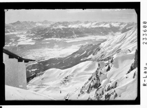Blick auf Seegrube und Innsbruck : [Blick vom Hafelekar auf die Seegrube und in die Stubaier Alpen / Tirol]