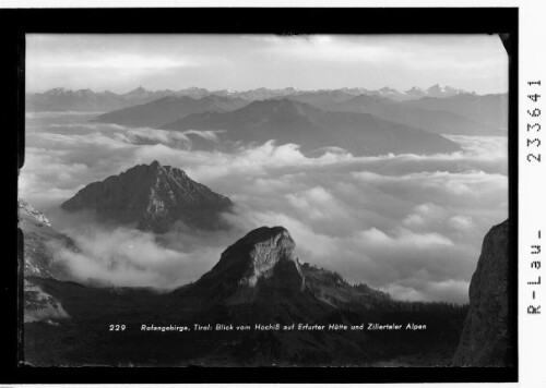 Rofangebirge, Tirol, Blick vom Hochiss auf Erfurter Hütte und Zillertaler Alpen