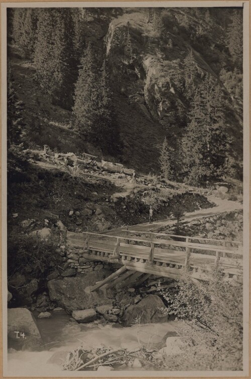 Brücke Märk mit Tank, Partener Loch