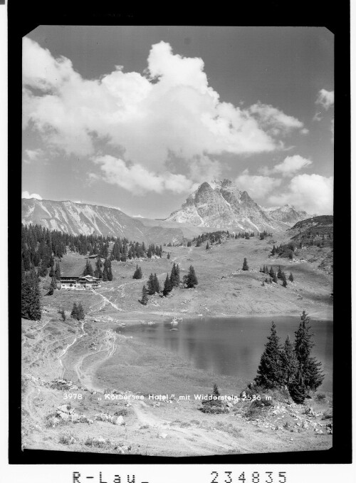 Körbersee Hotel mit Widderstein 2536 m : [Sporthotel Körbersee am Körbersee ob Schröcken]