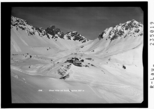 Ulmer Hütte mit Schindlerspitze 2637 m