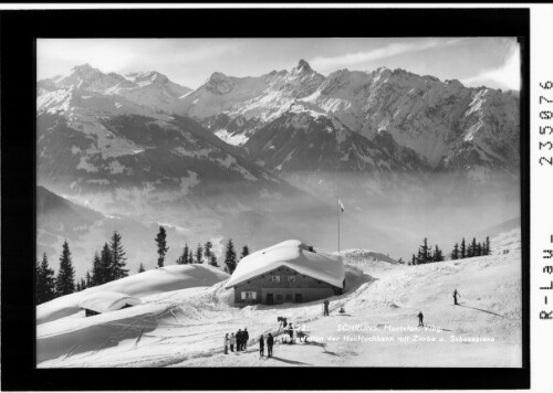 Schruns / Montafon / Vorarlberg / Bergstation der Hochjochbahn mit Zimba und Scesaplana