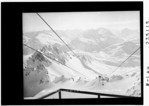 Blick vom Vallugagipfel 2811 m auf Station Vallugagrat - Ulmer Hütte und St.Christoph : [Blick von der Valluga gegen die Verwallgruppe]