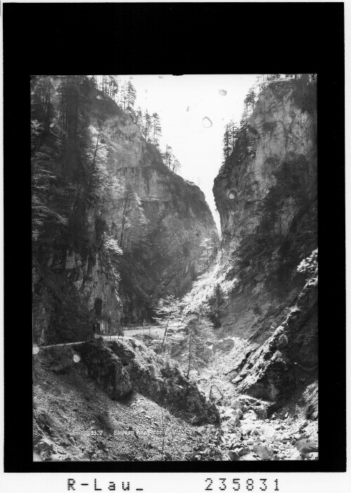 Strasse nach Ebnit / Vorarlberg