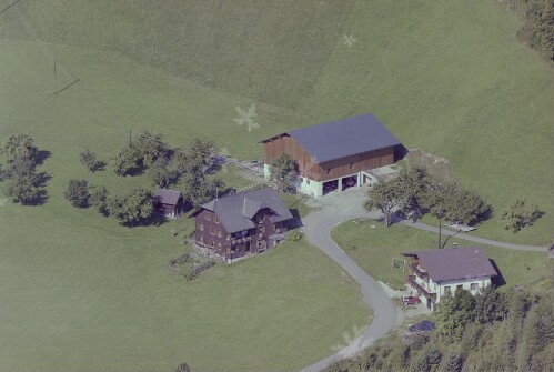 Schrägluftaufnahmen von Gebäuden der Gemeinde Bürserberg, Tschengla