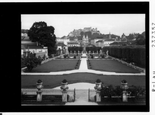 Salzburg / Mirabellgarten : [Mirabellgarten gegen Dom und Festung Hohensalzburg]