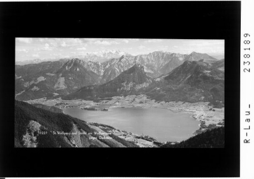 St.Wolfgang und Strobl am Wolfgangsee gegen Dachstein